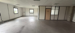 Bureaux / showroom / local d&rsquo;activité à vendre à VAUGNERAY – SCI HEXAGONEM